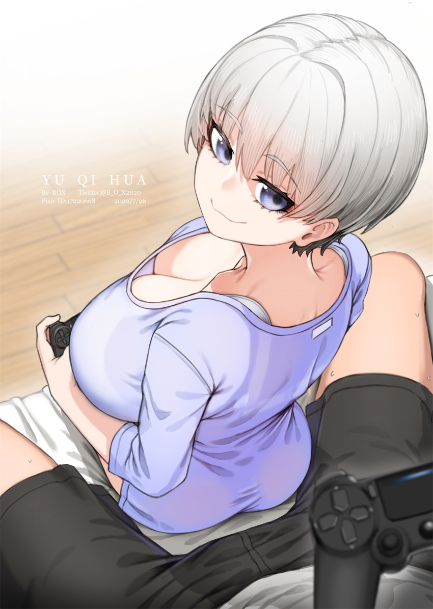 1boy 1girl back bed black_shorts blue_eyes bra bra_strap breasts cleavage closed_mouth collarbone commentary_request dated downblouse eyebrows_visible_through_hair fang highres huge_breasts lavender_shirt looking_at_viewer looking_back multicolored_hair pixiv_id playstation_controller pov shirt short_hair short_sleeves shorts signature silver_hair sitting smile twitter_username underwear uzaki-chan_wa_asobitai! uzaki_hana white_bra white_shirt xiangzi_box