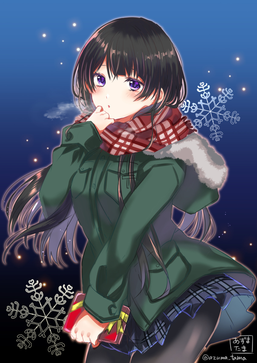 1girl adjusting_scarf bangs black_background black_hair blue_background blue_skirt blush breath commentary_request cowboy_shot enpera eyebrows_visible_through_hair fur-trimmed_jacket fur_trim gift gradient gradient_background green_jacket highres holding holding_gift hood hooded_jacket jacket long_hair looking_at_viewer nijisanji norarikurari333 pantyhose parted_lips plaid plaid_scarf plaid_skirt pleated_skirt purple_eyes red_scarf scarf skirt snowflake_background solo tsukino_mito twitter_username two-tone_background virtual_youtuber winter_clothes