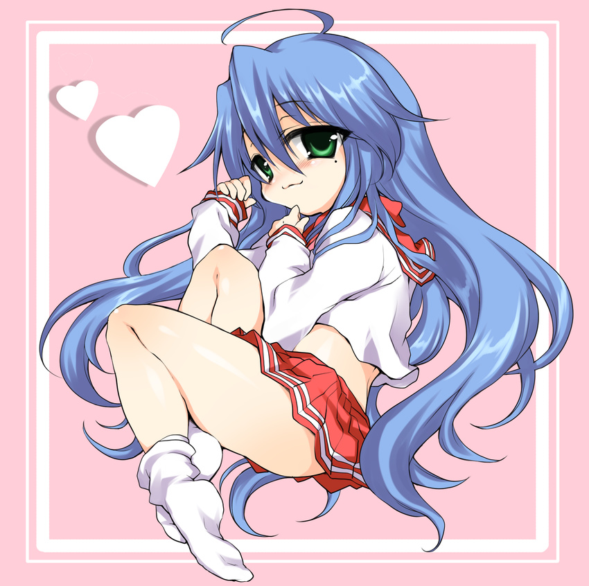 :3 ahoge blush feet highres izumi_konata kajo lucky_star mole mole_under_eye ryouou_school_uniform school_uniform serafuku smile socks solo