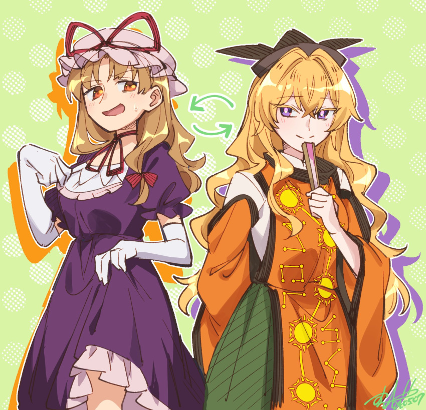 2girls alternate_costume blonde_hair cosplay dress elbow_gloves frilled_dress frills gloves green_background hand_fan hat highres holding holding_fan lifted_by_self long_hair matara_okina matara_okina_(cosplay) mob_cap multiple_girls orange_sleeves puffy_short_sleeves puffy_sleeves purple_dress shikido_(khf) short_sleeves touhou wavy_hair white_gloves white_hat wide_sleeves yakumo_yukari yakumo_yukari_(cosplay)