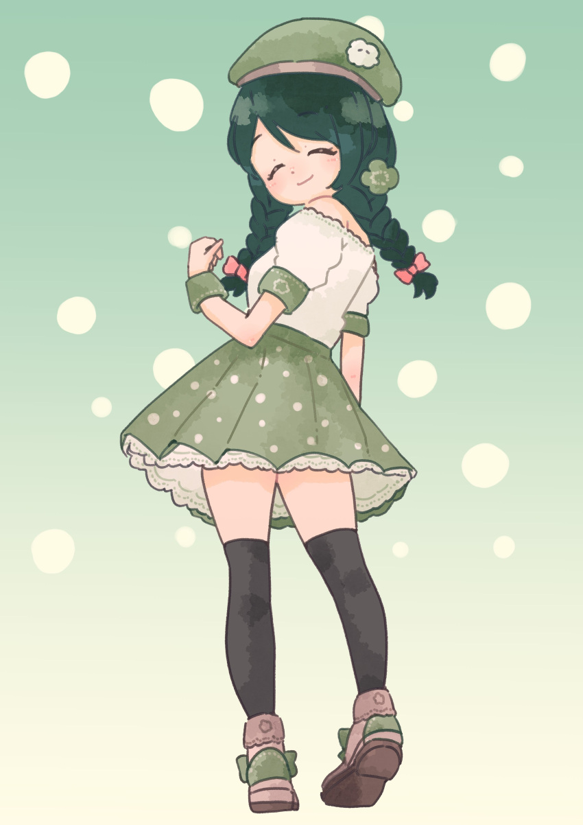 1girl absurdres beret black_socks brown_footwear closed_eyes clover_hair_ornament full_body gradient_background green_background green_hair green_hat green_skirt hair_ornament hat highres ikezworks indie_virtual_youtuber kneehighs long_hair looking_back polka_dot polka_dot_background polka_dot_skirt short_sleeves simple_background skirt smile socks solo sumi_suya virtual_youtuber wristband