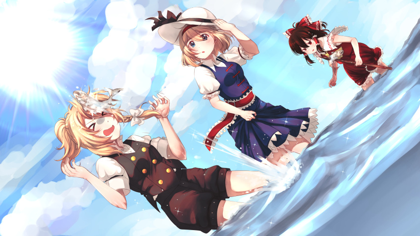 &gt;_&lt; 3girls absurdres adapted_costume ahoge alice_margatroid alternate_hairstyle arms_up bakarayuu black_shorts black_vest blonde_hair blue_dress blue_eyes blue_sky brown_hair cloud commentary cravat dress dutch_angle eyebrows_visible_through_hair eyes_visible_through_hair fang fish glint hair_between_eyes hair_ribbon hair_tubes hakurei_reimu hand_on_headwear hat hat_ribbon highres holding holding_stick in_the_face kirisame_marisa lifted_by_self looking_at_another looking_down multiple_girls no_headwear open_mouth outdoors petticoat pinafore_dress ponytail puffy_short_sleeves puffy_sleeves red_eyes red_skirt red_vest ribbon sarashi sash shirt short_sleeves shorts sidelocks skirt skirt_lift sky sleeveless standing stick sun sun_hat tied_skirt touhou vest wading water white_shirt yellow_neckwear