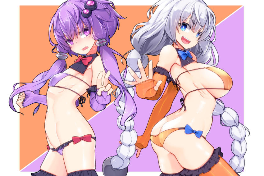 2girls ass bikini blue_eyes blush braid breasts elbow_gloves gloves hair_ornament hairclip kizuna_akari large_breasts long_hair looking_at_viewer multiple_girls open_mouth pon_(shind_997) purple_eyes purple_hair ribbon side-tie_bikini sideboob silver_hair small_breasts swimsuit thighhighs very_long_hair voiceroid yuzuki_yukari