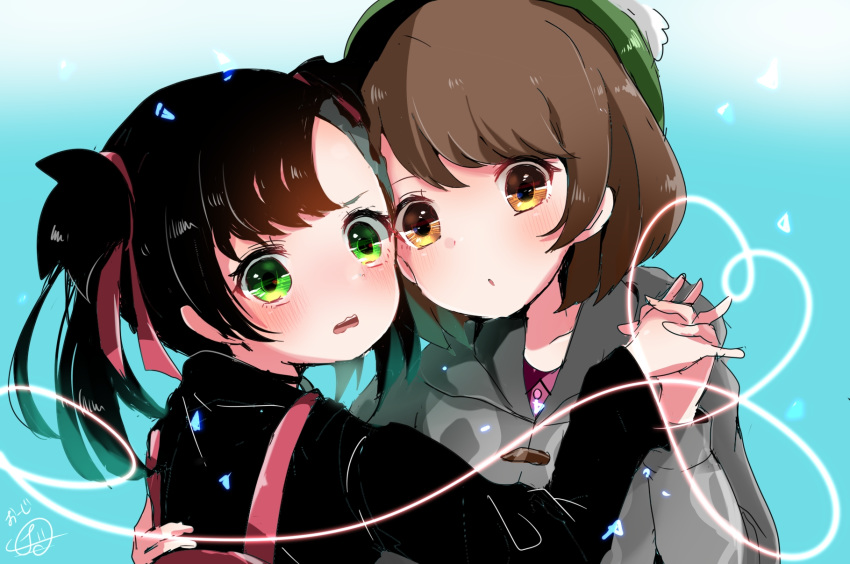 2girls asymmetrical_bangs bangs black_hair bob_cut brown_eyes brown_hair buttons cardigan collared_dress commentary_request dress gloria_(pokemon) green_headwear grey_cardigan hair_ribbon hat heart herunia_kokuoji highres holding_hands hooded_cardigan jacket long_sleeves looking_at_viewer marnie_(pokemon) multiple_girls open_mouth pink_dress pokemon pokemon_(game) pokemon_swsh ribbon short_hair tam_o'_shanter teeth tongue watermark wavy_mouth yuri