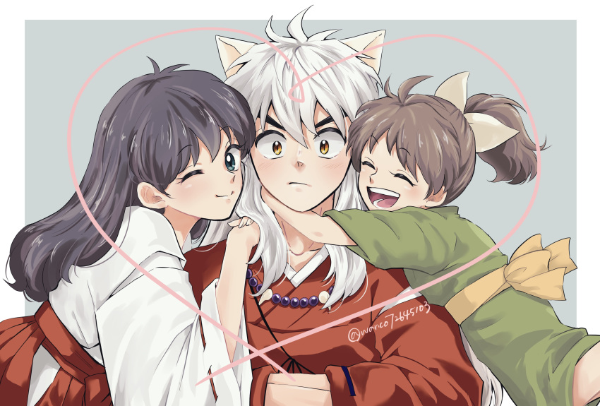 1boy 2girls absurdres animal_ears bead_necklace beads bow closed_eyes father_and_daughter hair_bow han'you_no_yashahime highres higurashi_kagome inuyasha inuyasha_(character) japanese_clothes jewelry kimono long_hair moroha mother_and_daughter multiple_girls necklace parent_and_child user_dkjr4553 younger