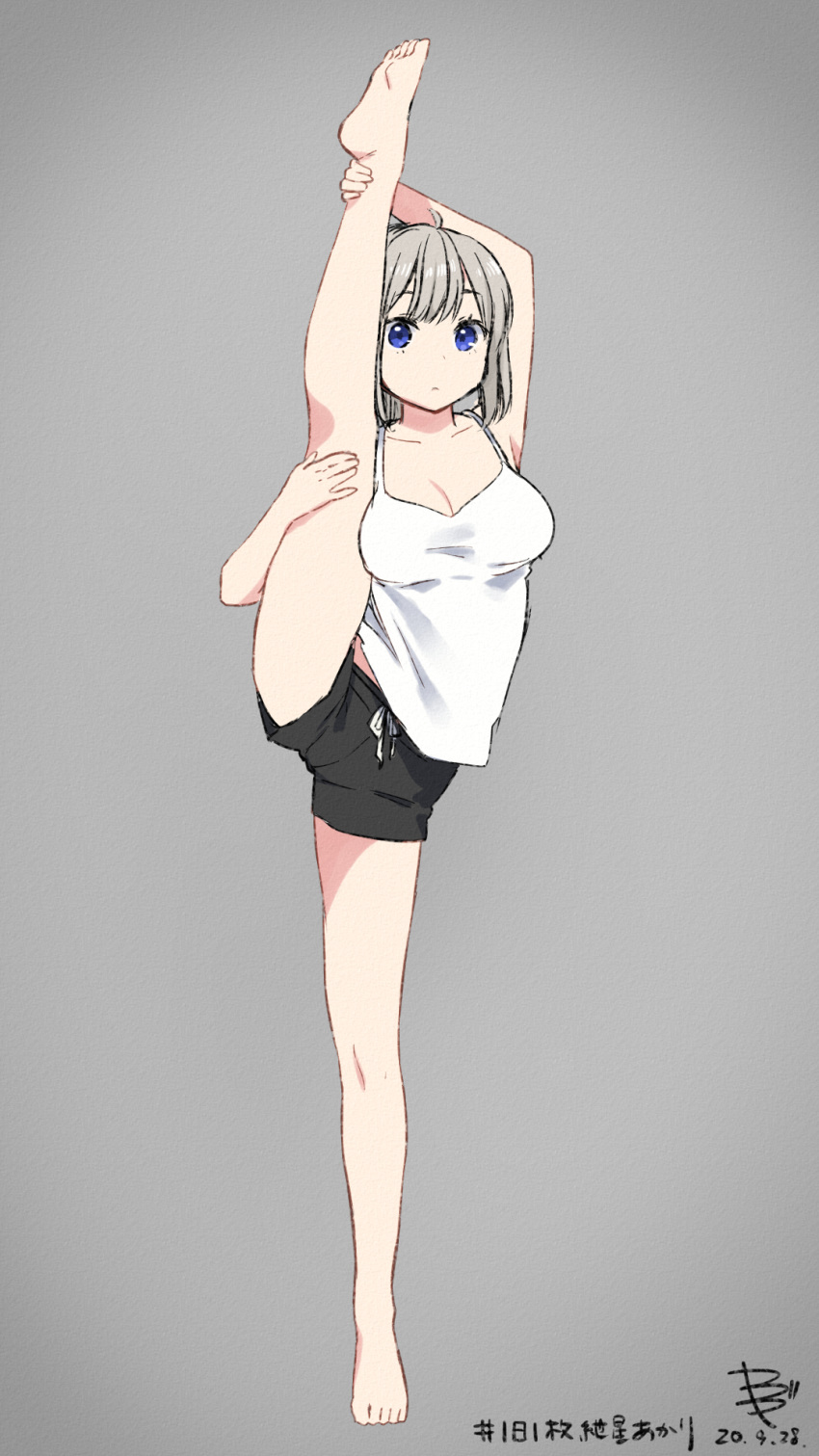 1girl barefoot black_shorts closed_mouth commentary dated expressionless full_body grey_background grey_hair gymnastics hand_on_own_leg hashtag highres holding_own_foot kizuna_akari looking_at_viewer medium_hair shirt shorts signature skskjogio2444 solo spaghetti_strap split standing standing_on_one_leg standing_split voiceroid white_shirt