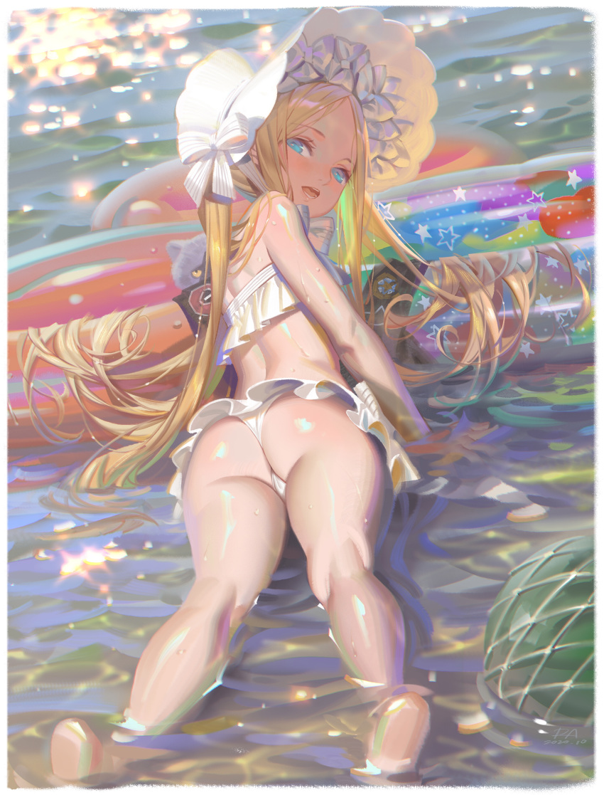 1girl abigail_williams_(fate/grand_order) abigail_williams_(swimsuit_foreigner)_(fate) absurdres alphonse_(white_datura) ass bad_id bad_pixiv_id bangs barefoot bikini blonde_hair blue_eyes blush bonnet bow cat dated day fate/grand_order fate_(series) forehead hair_bow highres innertube long_hair looking_at_viewer looking_back outdoors parted_bangs swimsuit twintails very_long_hair water wet white_bikini white_bow white_headwear