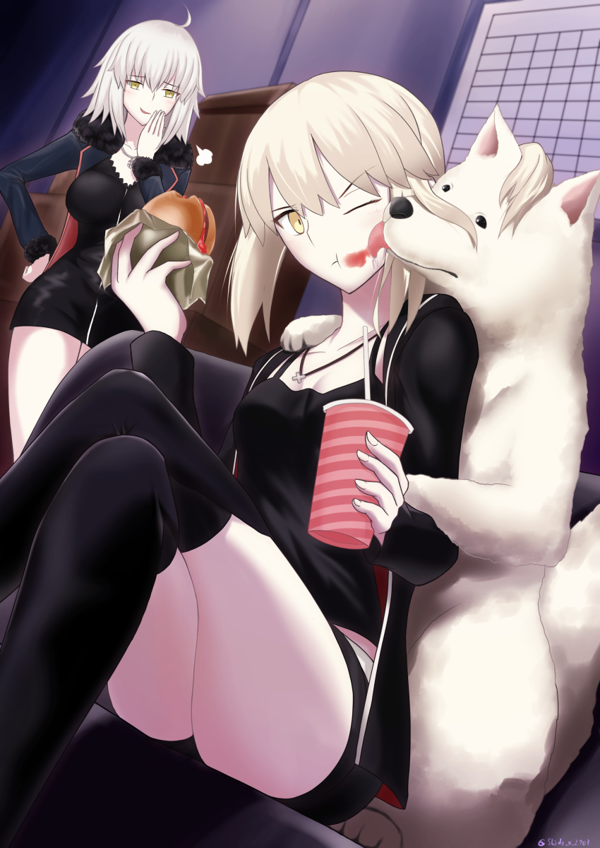 2girls absurdres ahoge alternate_costume animal artoria_pendragon_(all) black_dress black_jacket blonde_hair blue_coat breasts cavall_the_2nd coat commentary_request crossed_legs dog dress eating eyebrows_visible_through_hair fate/grand_order fate_(series) food fur-trimmed_coat fur_trim hair_between_eyes hamburger highres holding holding_food indoors jacket jeanne_d'arc_(alter)_(fate) jeanne_d'arc_(fate)_(all) jet_black_king_of_knights_ver._shinjuku_1999 jewelry large_breasts licking long_sleeves multiple_girls necklace one_eye_closed saber_alter shidou_(x_2903) short_dress short_hair short_shorts shorts silver_hair sitting small_breasts thighhighs twitter_username white_dog wicked_dragon_witch_ver._shinjuku_1999 yellow_eyes
