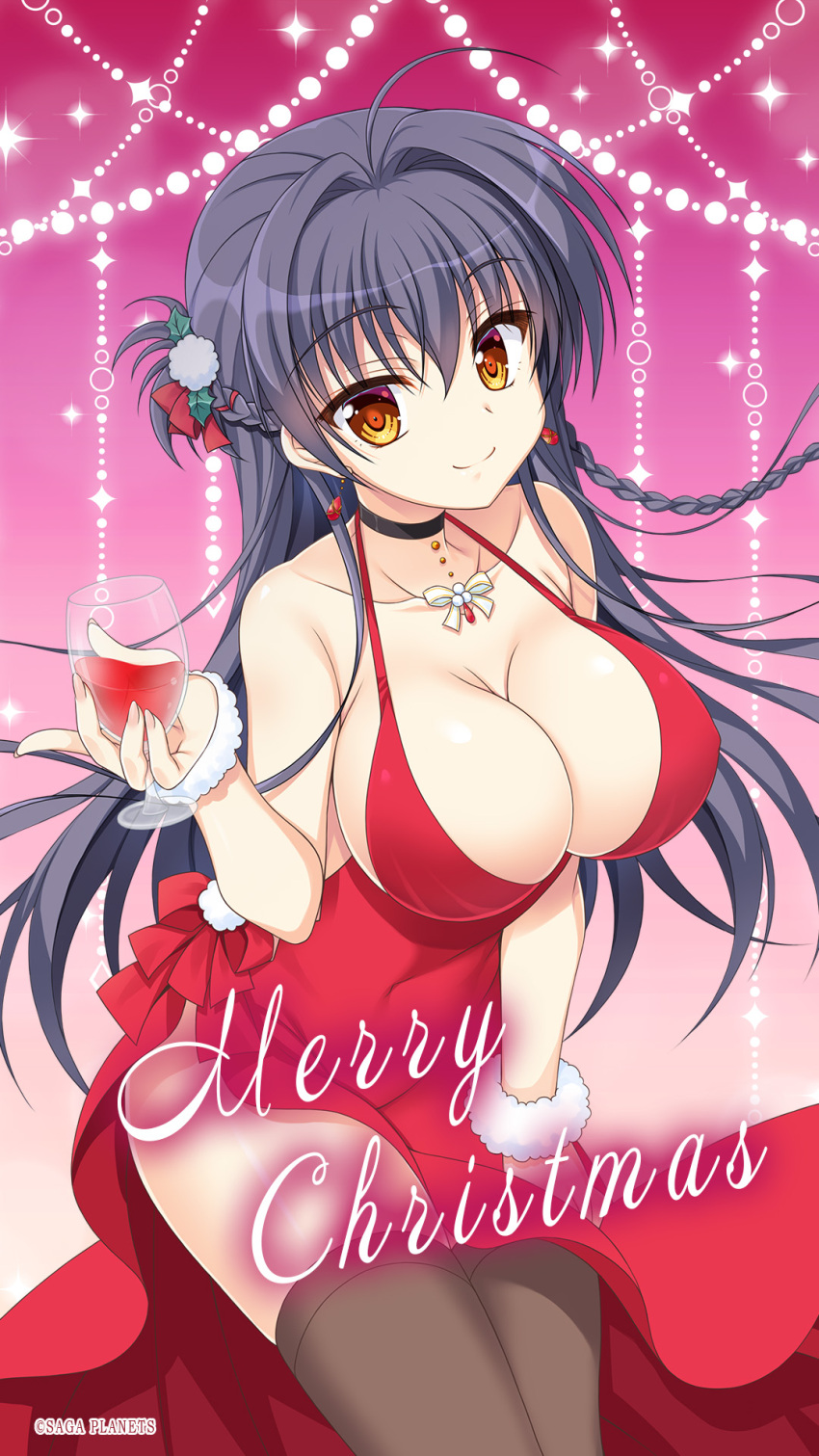 1girl ahoge alcohol alternate_costume arisue_tsukasa bare_shoulders black_choker black_hair bow braid breasts brown_thighhighs choker christmas cleavage closed_mouth collarbone company_name cup dress drinking_glass earrings eyelashes eyes_visible_through_hair feet_out_of_frame floating_hair formal french_braid gem hair_between_eyes hair_bow hair_intakes hair_ornament halterneck hand_up highres hip_vent holding holding_cup holly huge_breasts jewelry jougasaki_ayaka kin-iro_loveriche leaf_hair_ornament long_hair looking_at_viewer merry_christmas mistletoe official_art official_wallpaper pink_background pom_pom_(clothes) pom_pom_hair_ornament red_bow red_dress red_gemstone ringed_eyes simple_background single_braid sleeveless sleeveless_dress smile solo sparkle split_mouth standing thighhighs very_long_hair white_bow white_wrist_cuffs wine wine_glass yellow_eyes