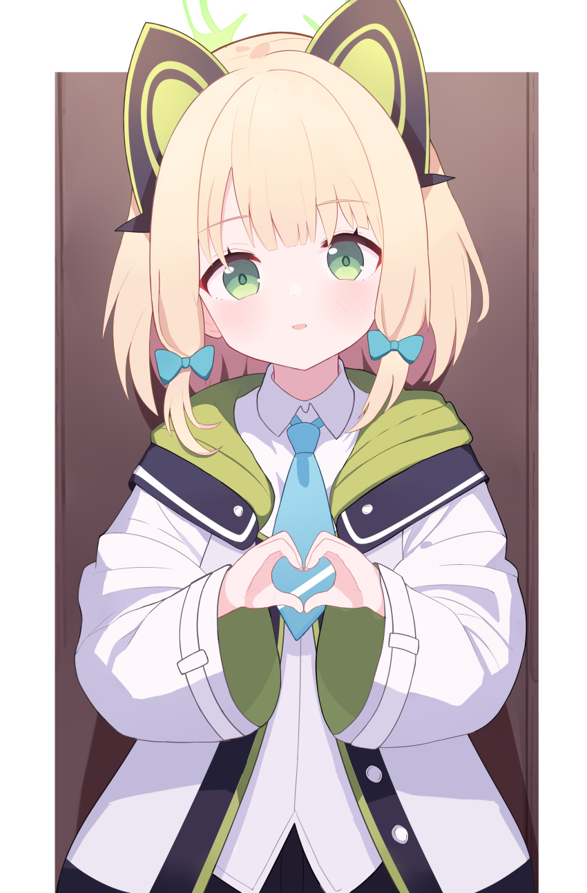 1girl absurdres animal_ear_headphones animal_ears black_shorts blonde_hair blue_archive blue_bow blue_necktie blush bow cat_ears collared_shirt commentary_request fake_animal_ears green_eyes green_halo halo headphones heart heart_hands highres hood hooded_jacket jacket looking_at_viewer midori_(blue_archive) necktie open_clothes open_jacket shirao_shiki shirt shorts solo upper_body white_jacket white_shirt wooden_door