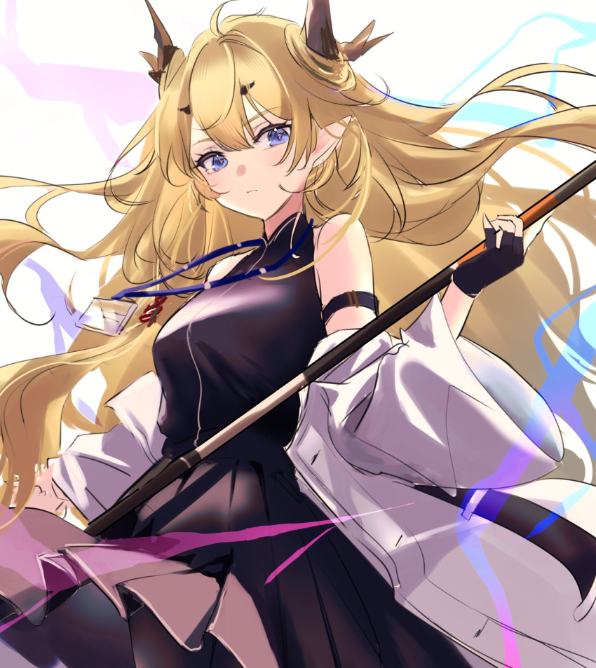 1girl arknights bare_shoulders black_gloves black_pantyhose black_shirt black_skirt blonde_hair blue_eyes breasts closed_mouth commentary_request fingerless_gloves gloves hair_between_eyes highres holding horns jacket lanyard leizi_(arknights) long_hair long_sleeves looking_at_viewer medium_breasts off_shoulder open_clothes open_jacket pantyhose pleated_skirt pointy_ears raramente shirt skirt sleeveless sleeveless_shirt solo very_long_hair white_jacket wide_sleeves