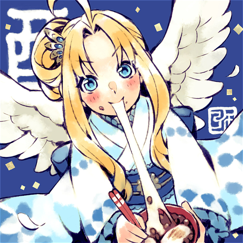 1girl ahoge alternate_costume blonde_hair blue_background blue_eyes blue_kimono blush bowl chopsticks commentary_request eating feathered_wings filo_(tate_no_yuusha_no_nariagari) food food_in_mouth food_on_face forehead highres holding holding_bowl holding_chopsticks holding_food japanese_clothes kimono long_hair long_sleeves looking_at_viewer minami_seira multicolored_clothes multicolored_kimono new_year solo tate_no_yuusha_no_nariagari translation_request upper_body white_kimono white_wings wing_hair_ornament wings