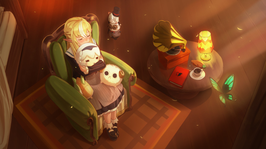 1girl =v= blonde_hair blush book bug butterfly carrot chair character_doll closed_eyes coffee dark_skin dark_skinned_female dust_particles elf evening haow highres hololive indoors insect kintsuba_(shiranui_flare) lamp lampshade multicolored_hair phonograph pillow pillow_hug pointy_ears rug saucer shirakami_fubuki shiranui_flare shirogane_noel sitting smile solo_focus streaked_hair sunlight table tsunomaki_watame virtual_youtuber wooden_floor