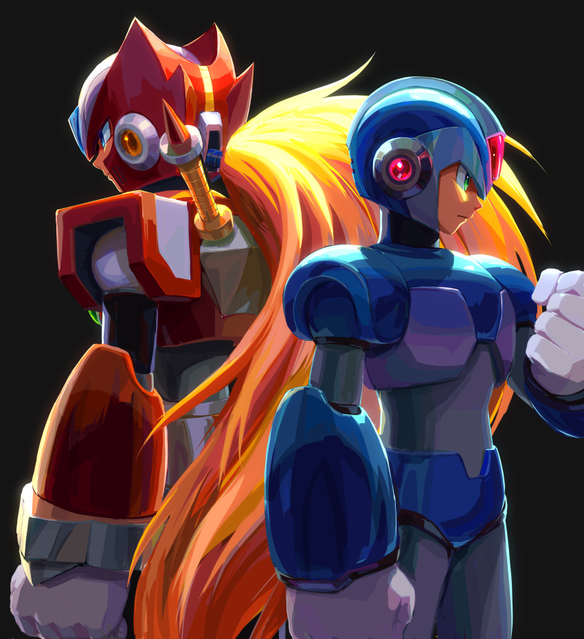 2boys absurdres android back-to-back black_background blonde_hair capcom clenched_hands green_eyes helmet highres hoshi_mikan long_hair male_focus multiple_boys ponytail rockman rockman_x simple_background very_long_hair x_(rockman) zero_(rockman)