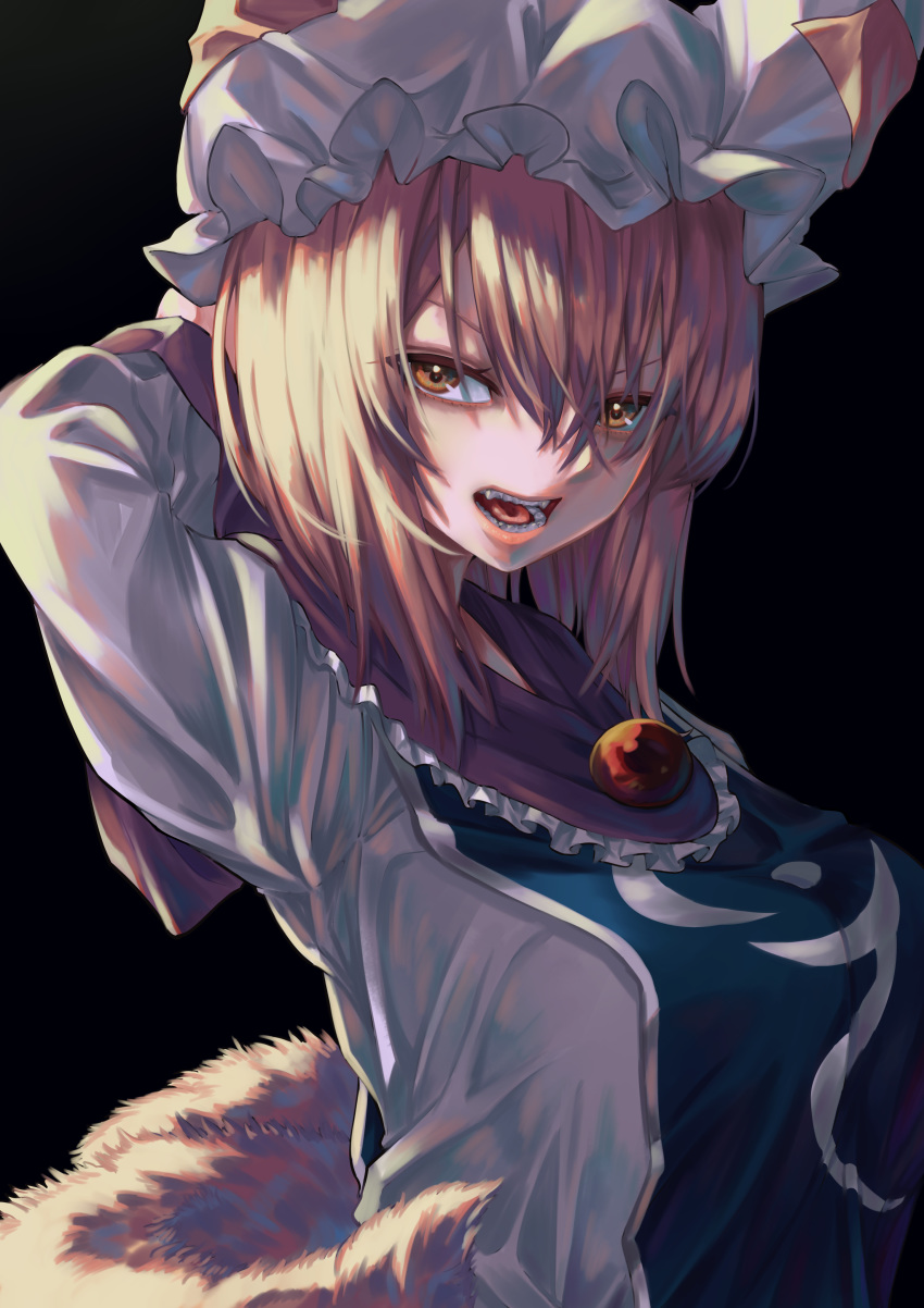 1girl absurdres arm_behind_head arm_up bangs black_background blonde_hair blue_tabard breasts brooch collar commentary_request dress fangs fox_tail frilled_collar frilled_dress frilled_hat frills hair_between_eyes hat highres huge_filesize jewelry large_breasts long_sleeves looking_at_viewer medium_hair open_mouth partial_commentary pillow_hat sidelighting solo tabard tail teeth toluda touhou white_dress white_headwear yakumo_ran yellow_eyes