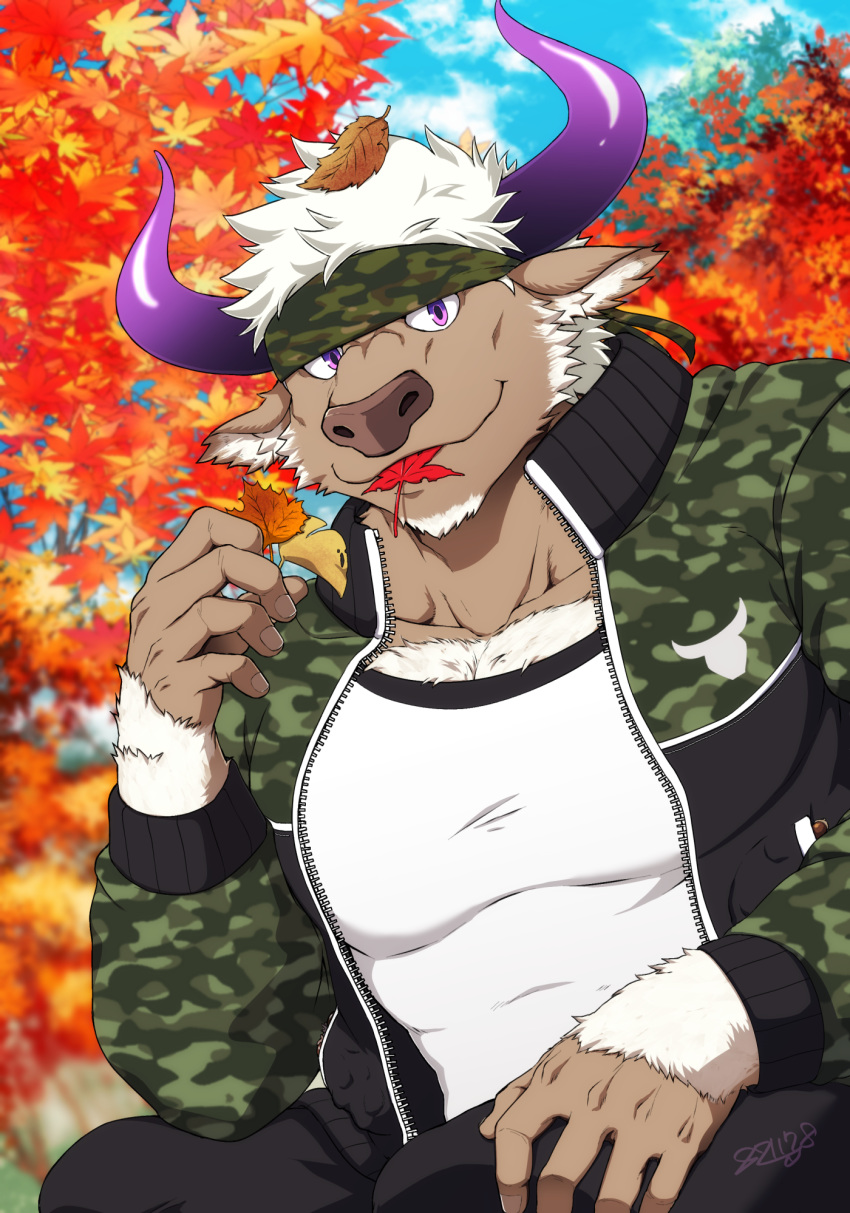 1boy alternate_costume animal_ears bara black_pants camouflage camouflage_headwear camouflage_jacket chest_hair cow_ears cow_horns facial_hair furry goatee headband highres horns jacket leaf leaf_on_head looking_at_viewer male_focus maple_leaf minotaur mouth_hold muscle open_clothes open_jacket pants pectorals purple_eyes purple_horns shennong_(tokyo_houkago_summoners) shirt short_hair tokyo_houkago_summoners track_jacket track_pants upper_body white_hair white_shirt yanai_inaya