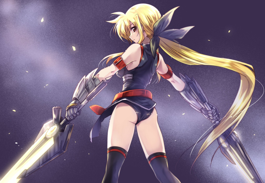 1girl arm_belt ass bangs bardiche black_legwear black_leotard black_ribbon blonde_hair closed_mouth commentary_request dual_wielding energy_sword eyebrows_visible_through_hair fate_testarossa from_behind gauntlets gloves grey_gloves hair_ribbon highres holding holding_weapon kuroi_mimei leotard light_particles long_hair looking_at_viewer looking_back lyrical_nanoha magical_girl mahou_shoujo_lyrical_nanoha_strikers ponytail red_eyes ribbon single_horizontal_stripe sleeveless smile solo sword thighhighs very_long_hair weapon wind