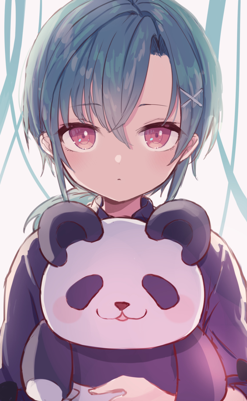 1other bangs black_shirt closed_mouth eyebrows_visible_through_hair green_hair grey_background hair_between_eyes hair_ornament hairclip highres karunabaru long_hair looking_at_viewer low_ponytail nijisanji ponytail red_eyes ryuushen shirt solo stuffed_animal stuffed_panda stuffed_toy upper_body virtual_youtuber x_hair_ornament