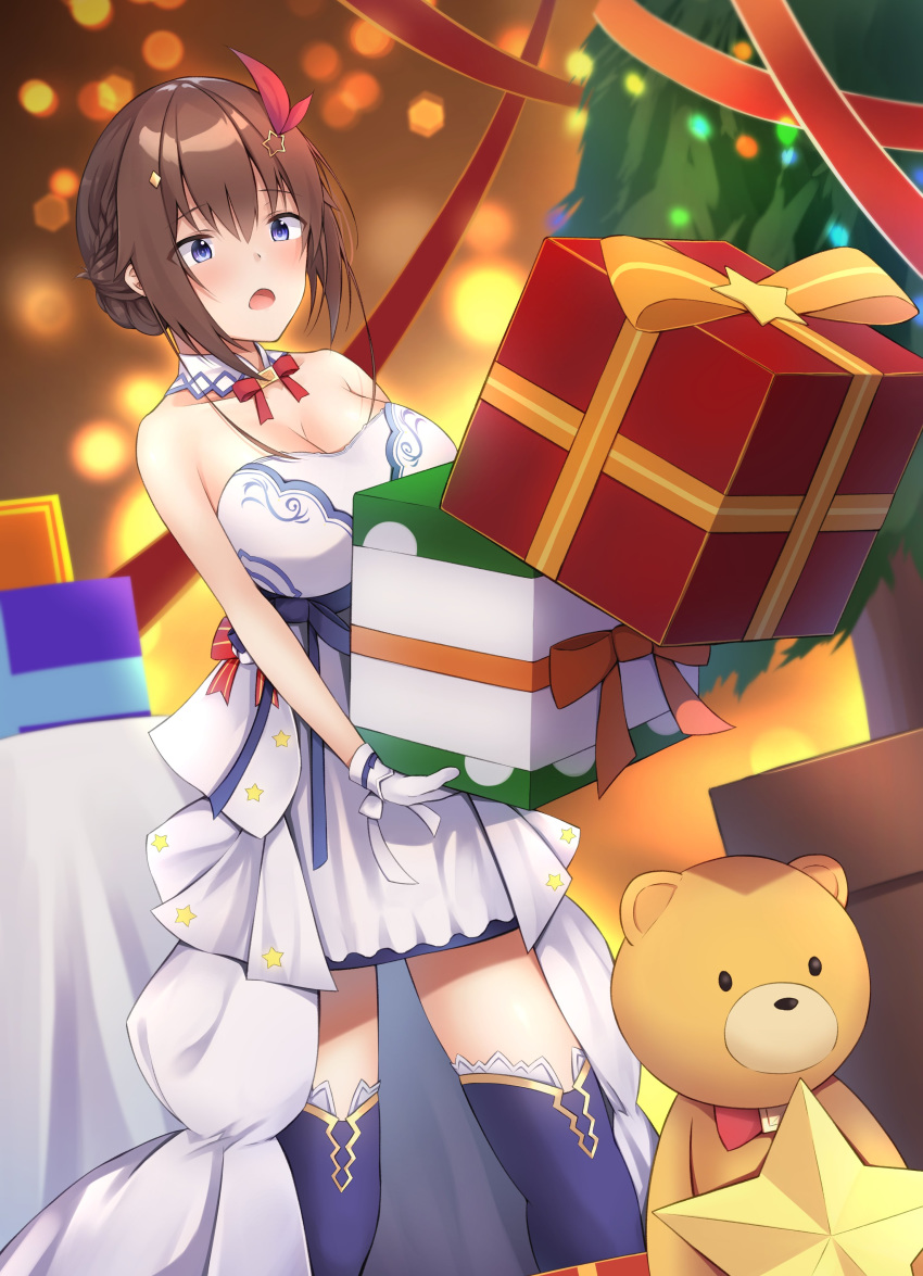 1girl absurdres alternate_breast_size alternate_costume ankimo_(tokino_sora) bangs bare_shoulders blue_eyes blush breasts brown_hair christmas christmas_lights christmas_present christmas_tree cleavage detached_collar dress gift gloves highres holding holding_gift hololive large_breasts misui_(mikomizu) open_mouth solo stuffed_animal stuffed_toy teddy_bear thighhighs tied_hair tokino_sora virtual_youtuber white_dress white_gloves