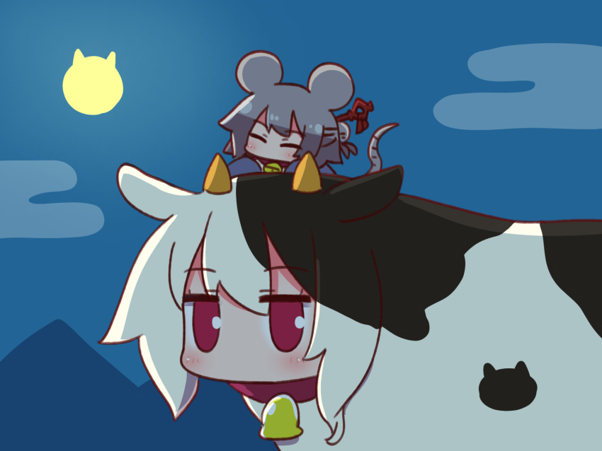 2girls animal_ears animalization bell bell_collar blue_shirt blue_sky blush closed_eyes collar cow egasumi full_moon grey_hair hair_bun hair_ornament highres jingle_bell kemomimi-chan_(naga_u) long_sleeves looking_at_viewer minigirl moon mountain mouse_ears mouse_girl mouse_tail multiple_girls naga_u nezumimi-chan_(naga_u) night night_sky original outdoors purple_collar red_eyes shirt sky sleeves_past_fingers sleeves_past_wrists tail