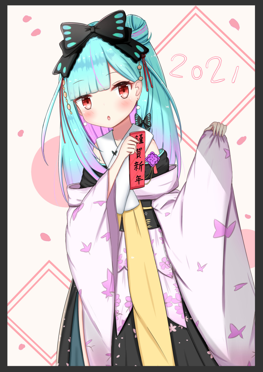 1girl 2021 :o absurdres bangs black_border black_bow blunt_bangs blush border bow commentary_request eyebrows_visible_through_hair green_hair hair_bow hair_bun highres holding hololive japanese_clothes jiu_(sdesd3205) kimono long_hair long_sleeves looking_at_viewer multicolored_hair obi parted_lips petals purple_hair red_eyes sash side_bun solo two-tone_hair uruha_rushia virtual_youtuber wide_sleeves