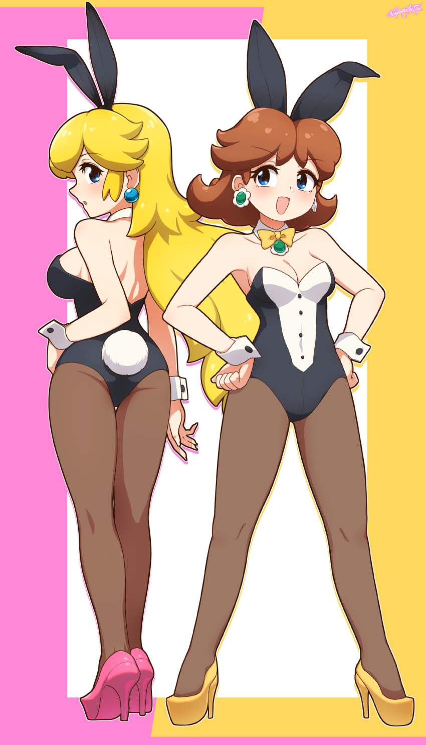 2girls :d :o alternate_costume animal_ears arm_at_side ass back bare_shoulders black_leotard blonde_hair blue_eyes bow bowtie breasts brooch brown_hair brown_legwear bunny_ears bunny_tail cleavage collarbone covered_navel detached_collar earrings eyebrows_visible_through_hair fake_animal_ears flipped_hair flower_earrings from_behind full_body hands_on_hips high_heels highres jewelry legs_apart legs_together leotard long_hair looking_away looking_to_the_side mario_(series) medium_breasts multicolored_leotard multiple_girls open_mouth pantyhose pink_footwear playboy_bunny princess_daisy princess_peach shoes short_hair sideways_mouth smile standing strapless strapless_leotard tail takahashi_umori thigh_gap two-tone_leotard very_long_hair white_leotard wrist_cuffs yellow_bow yellow_footwear yellow_neckwear