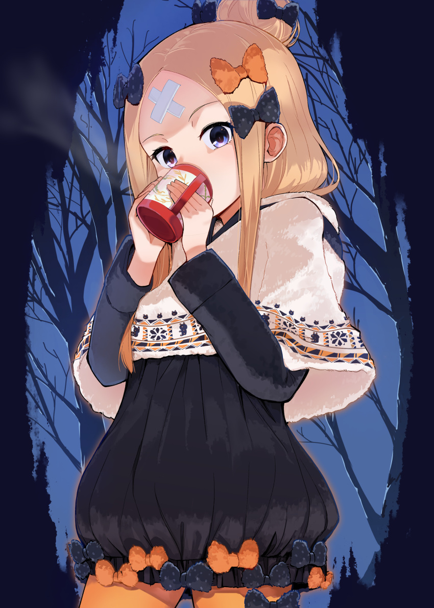 1girl abigail_williams_(fate/grand_order) absurdres adapted_costume bandaid bandaid_on_forehead bangs bare_tree black_dress blonde_hair bow commentary_request cowboy_shot cup dress dress_bow drinking fate/grand_order fate_(series) forehead hair_bow hair_bun highres leggings long_sleeves looking_at_viewer medium_hair mug night orange_legwear outdoors parted_bangs purple_eyes shawl solo standing tree usuaji