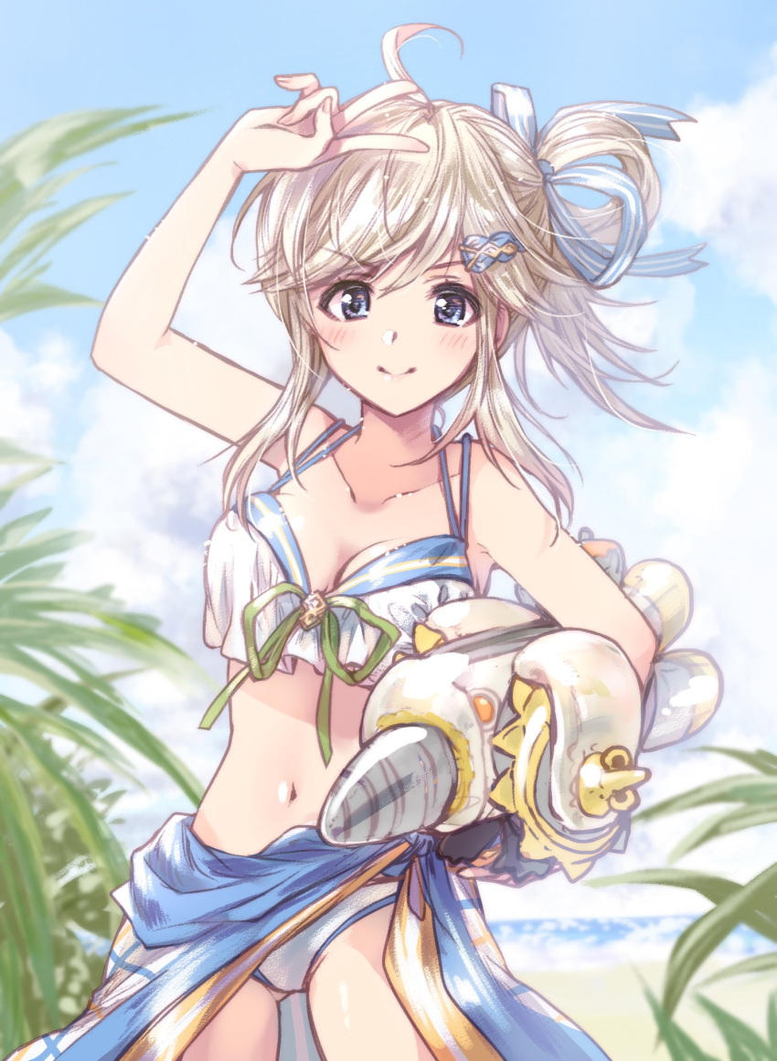 1girl ahoge alternate_hairstyle arm_up bangs beach bikini blue_eyes blue_ribbon blue_sarong blue_sky blurry blurry_background closed_mouth cloud cloudy_sky commentary_request cowboy_shot cucouroux_(granblue_fantasy) depth_of_field eyebrows_visible_through_hair granblue_fantasy hair_ornament hair_ribbon hair_up highres holding horizon inflatable_toy kuroi_mimei light_brown_hair looking_at_viewer medium_hair navel one_side_up outdoors plant ribbon sarong sky smile solo standing swimsuit v white_bikini