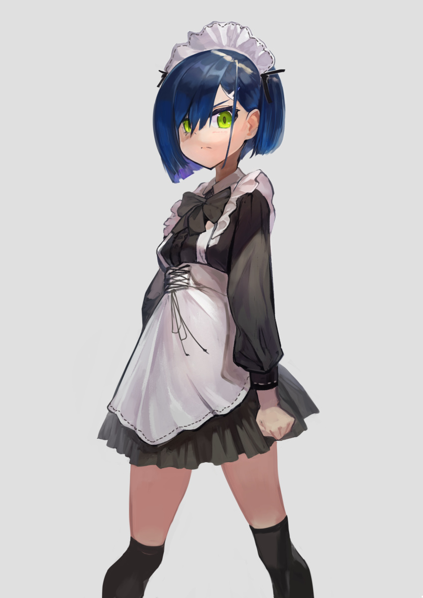 1girl apron asymmetrical_bangs asymmetrical_hair bangs black_bow black_dress black_neckwear black_ribbon blue_hair bob_cut bow bowtie clenched_hand colored_inner_hair commentary darling_in_the_franxx dress feet_out_of_frame frills frown furrowed_eyebrows green_eyes grey_background hair_ornament hair_over_one_eye hairclip highres ichigo_(darling_in_the_franxx) lace-up legs_apart looking_at_viewer maid maid_headdress multicolored_hair purple_hair ribbon sahini short_dress simple_background solo