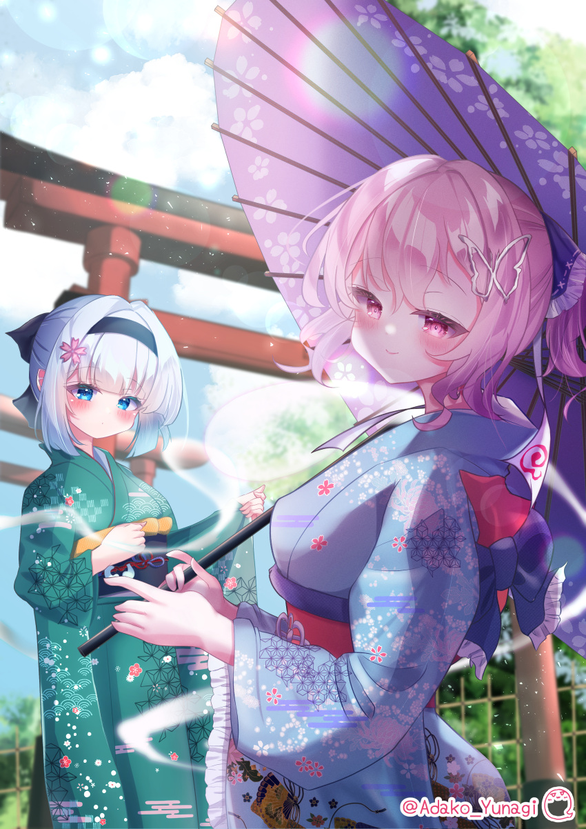 2girls absurdres adako_yunagi adapted_costume black_hairband blue_kimono butterfly_hair_ornament commentary_request furisode green_kimono grey_hair hair_ornament hairband happy_new_year highres holding holding_umbrella japanese_clothes kimono konpaku_youmu multiple_girls new_year oil-paper_umbrella pink_hair purple_umbrella saigyouji_yuyuko sash short_hair signature touhou twitter_username umbrella