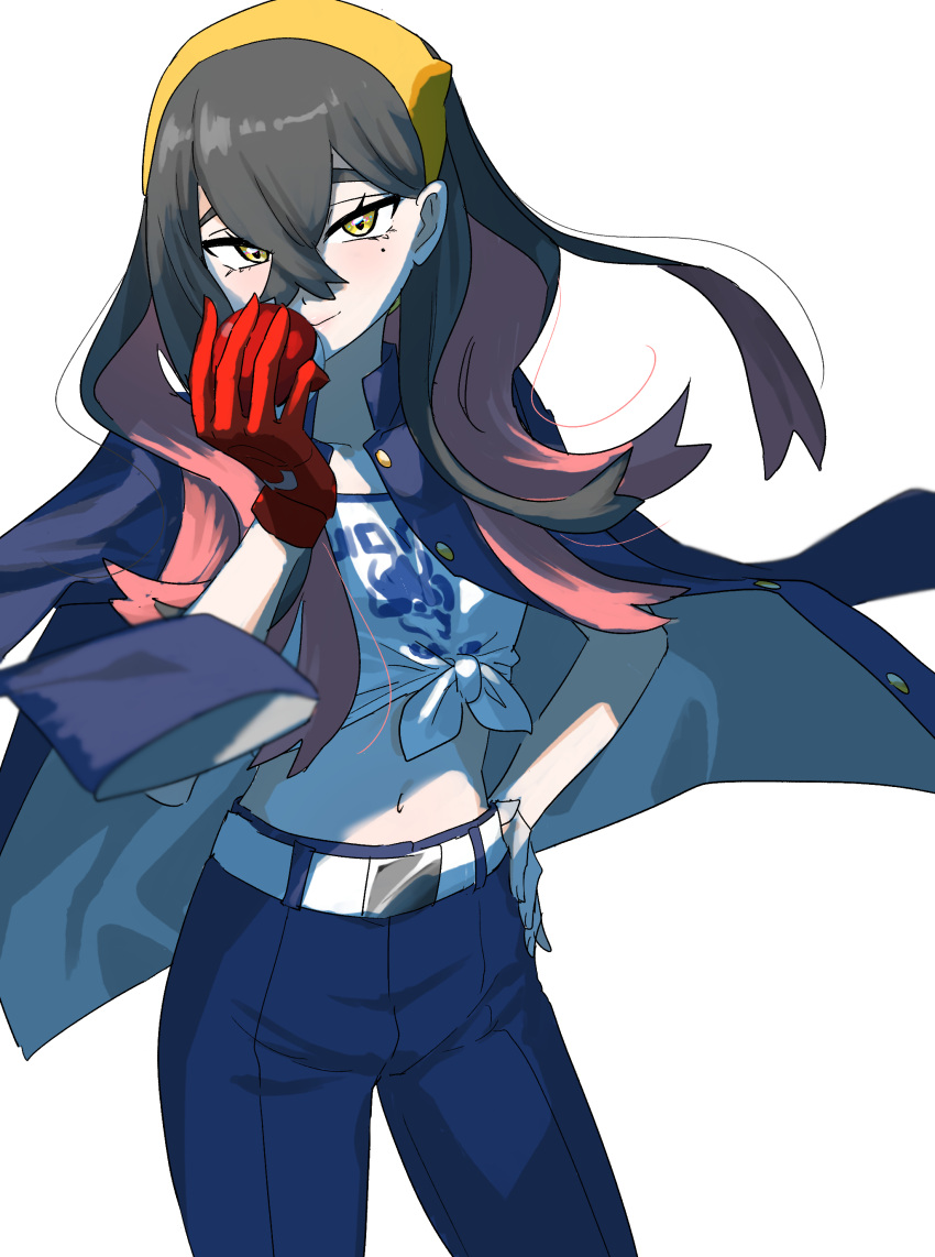 1girl absurdres alternate_costume black_hair blue_jacket blue_pants carmine_(pokemon) closed_mouth crossed_bangs gloves hair_between_eyes hairband hand_on_own_hip highres holding holding_poke_ball jacket jacket_on_shoulders long_hair looking_at_viewer midriff mole mole_under_eye momoji_(momoemomoe204) navel pants poke_ball poke_ball_(basic) pokemon pokemon_sv red_gloves red_hair shirt single_glove smile solo tied_shirt white_background yellow_eyes yellow_hairband