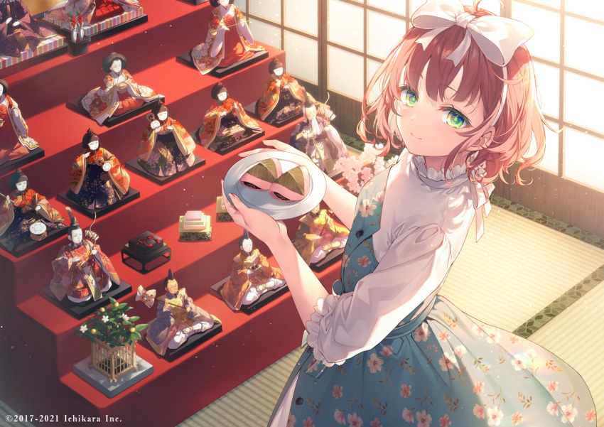 1girl asuka_hina blue_dress bow bow_hairband brown_hair closed_mouth dress food from_behind green_eyes hairband hina_ningyou hinadan hinamatsuri holding holding_plate indoors long_sleeves looking_at_viewer looking_back medium_hair mochi nijisanji plate sakura_mochi shirt smile solo standing statue tatami toosaka_asagi wagashi watermark white_bow white_shirt