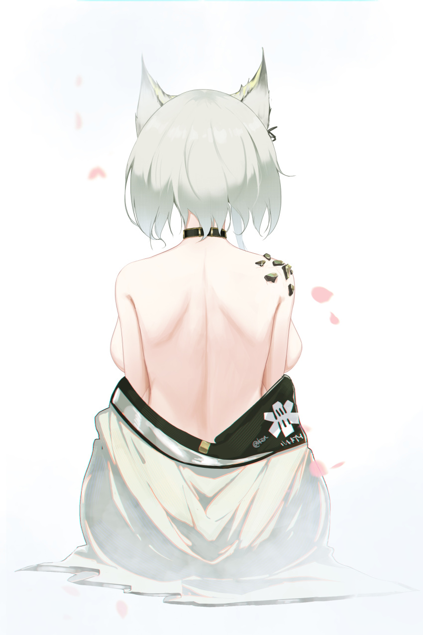 1girl absurdres animal_ears arknights back backboob breasts commentary_request from_behind highres kal'tsit_(arknights) large_breasts lynx_ears off_shoulder oripathy_lesion_(arknights) ruyouguizhu short_hair silver_hair sitting solo