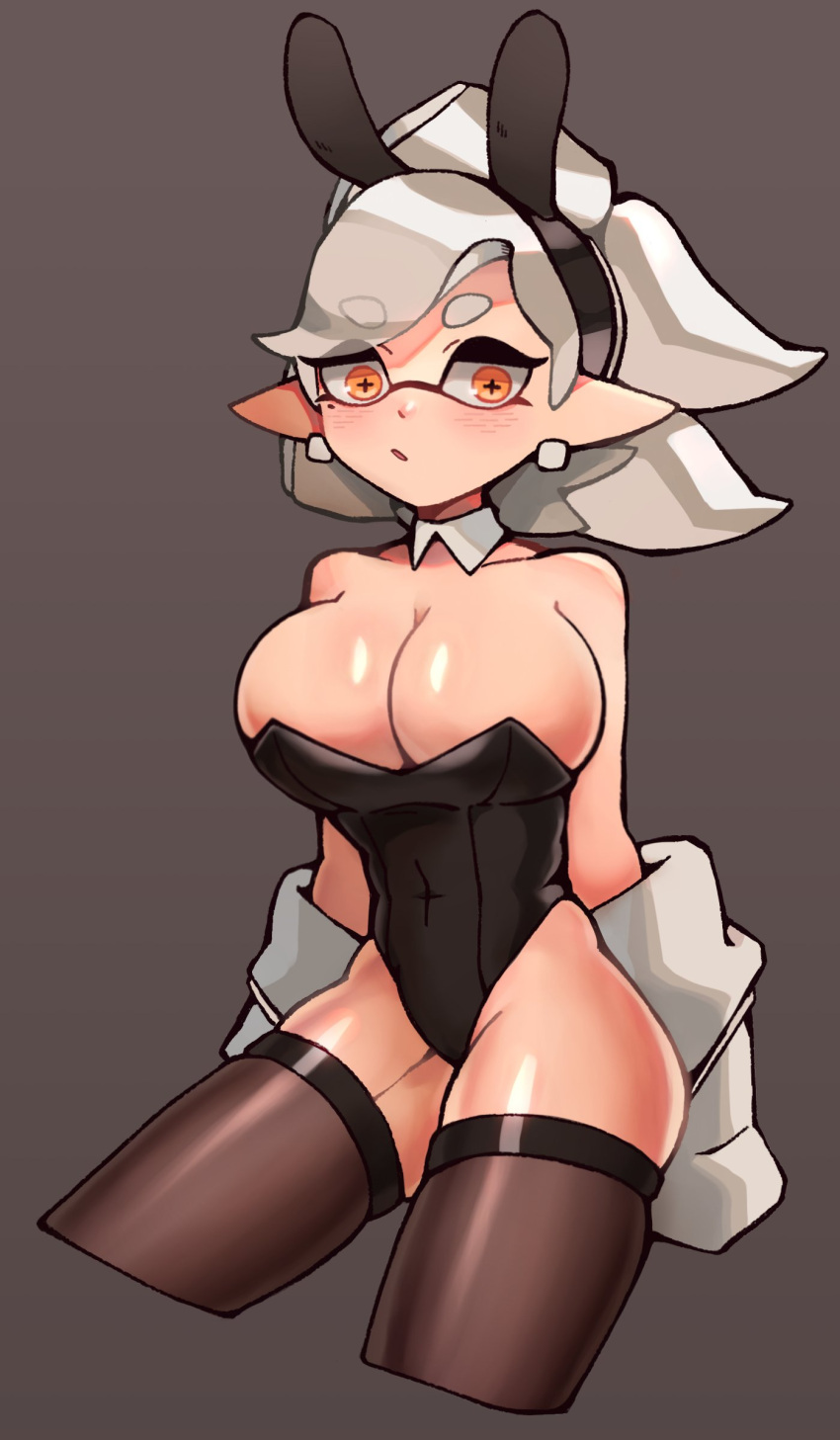 +_+ 1girl a_very_happy_potato absurdres animal_ears black_leotard blush breasts bunny_ears covered_navel detached_collar domino_mask earrings english_commentary fake_animal_ears highres huge_breasts jewelry leotard looking_at_viewer marie_(splatoon) mask mole mole_under_eye pantyhose playboy_bunny solo splatoon_(series) strapless strapless_leotard tentacle_hair thighhighs