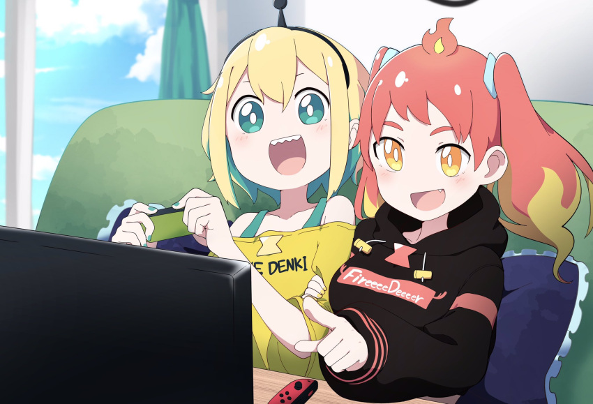 2girls aimusu amano_pikamee bangs black_hoodie blonde_hair breasts bright_pupils cloud dip-dyed_hair fang fire flame green_eyes hair_between_eyes highres hikasa_tomoshika holding_another's_arm hood hoodie joy-con light_blush medium_breasts multiple_girls off-shoulder_shirt off_shoulder open_mouth orange_eyes pointing red_hair sharp_teeth shirt sky smile teeth virtual_youtuber voms white_pupils window yellow_shirt