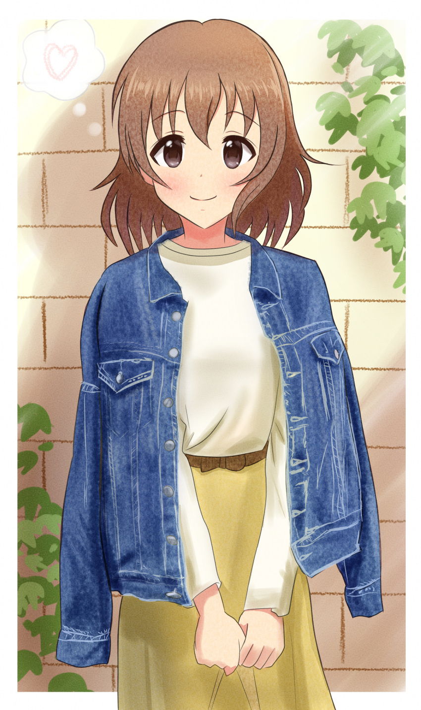 1girl alternate_costume amami_(amamatyaba) bangs blush brown_hair denim denim_jacket eyebrows_visible_through_hair green_shirt green_skirt hands_together heart heart_print highres idolmaster idolmaster_cinderella_girls jacket jacket_on_shoulders kita_hinako long_sleeves looking_at_viewer no_hat no_headwear plant shirt skirt smile solo thought_bubble vines wall