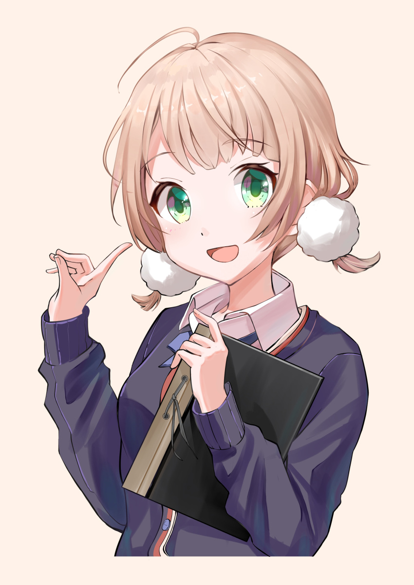 1girl absurdres ahoge bangs blonde_hair blush bow buttons collared_shirt commentary eyebrows_visible_through_hair fengy green_eyes hair_pom_pom highres holding holding_folder indie_virtual_youtuber looking_at_viewer open_mouth orange_background shigure_ui_(vtuber) shirt short_ponytail simple_background solo upper_body virtual_youtuber