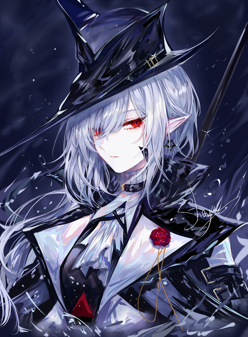 1girl absurdres arknights artist_name closed_mouth coat earrings expressionless fedora gladiia_(arknights) glint hair_over_one_eye hat highres jewelry looking_at_viewer medium_hair pale_skin pointy_ears red_eyes sheya signature silver_hair solo upper_body white_neckwear