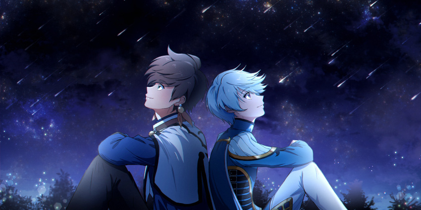 2boys back-to-back black_pants black_shirt brown_hair cape closed_mouth from_side highres kikku1128 long_sleeves looking_up male_focus mikleo_(tales) multiple_boys pants profile shirt short_hair silver_hair sitting sky smile sorey_(tales) star_(sky) starry_sky tales_of_(series) tales_of_zestiria white_cape white_pants