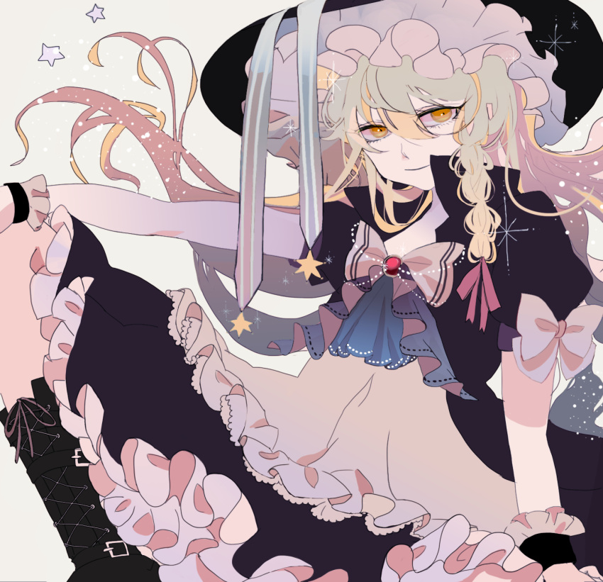 1girl apron bangs black_dress black_footwear blonde_hair boots bow braid buttons closed_mouth commentary_request cross-laced_footwear dress foot_out_of_frame grey_background hair_between_eyes hair_ribbon hat highres kirisame_marisa kiui_(kogane) long_hair looking_at_viewer red_ribbon ribbon short_sleeves side_braid simple_background single_braid sleeve_bow smile solo star_(symbol) touhou waist_apron white_bow witch_hat yellow_eyes