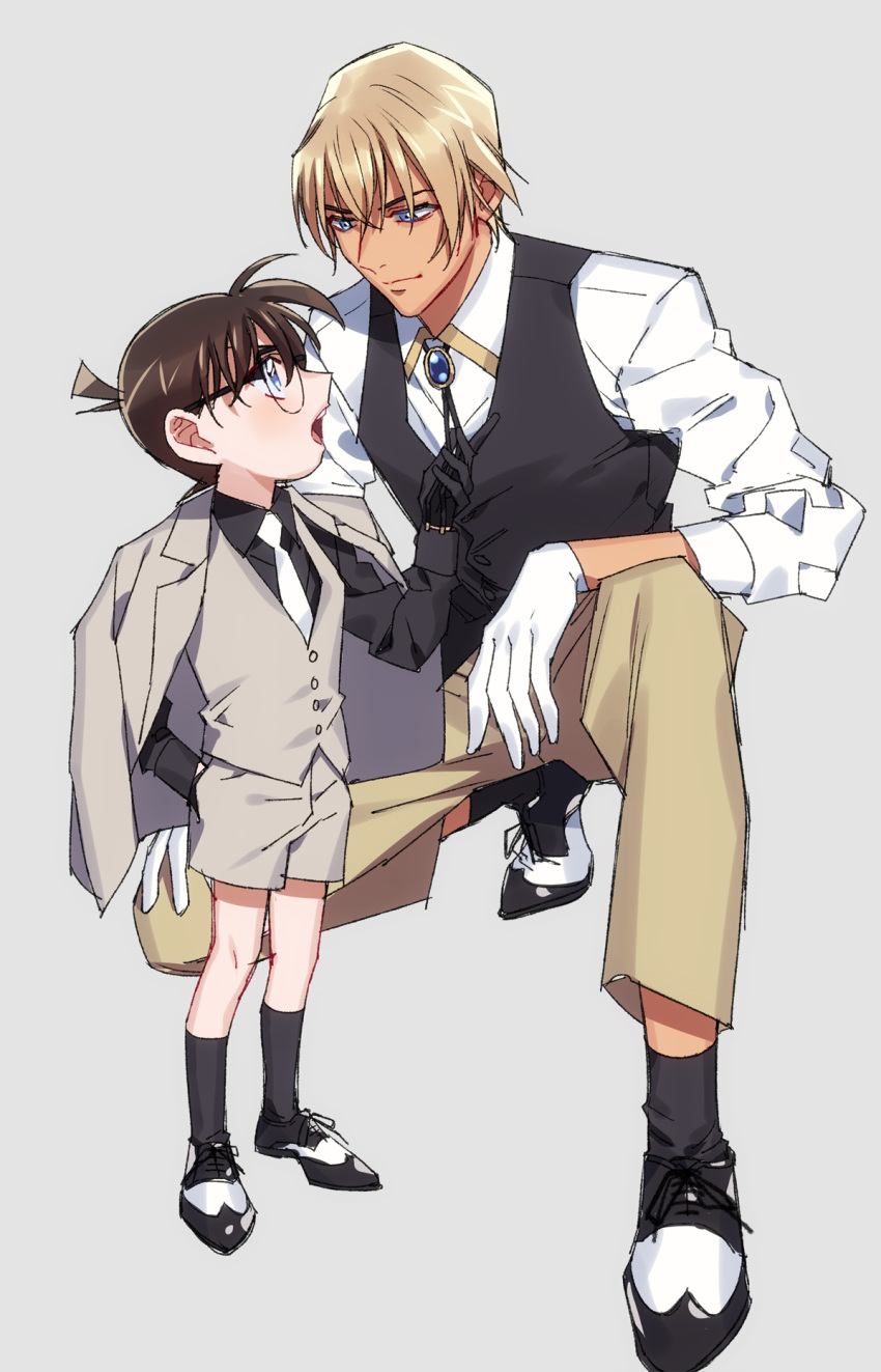 2boys amuro_tooru bangs black-framed_eyewear black_footwear black_gloves black_legwear black_neckwear black_ribbon black_shirt black_vest blonde_hair blue_eyes brooch brown_hair brown_pants child closed_mouth collared_shirt commentary_request edogawa_conan eye_contact glasses gloves grey_background grey_shorts grey_suit grey_vest hair_between_eyes hand_in_pocket hand_up height_difference highres jacket jacket_on_shoulders jewelry k_(gear_labo) kneehighs light_smile looking_at_another looking_down looking_up male_focus meitantei_conan multiple_boys neck_ribbon necktie neckwear_grab one_knee open_mouth pants ribbon shirt shoes shorts simple_background sketch sleeves_rolled_up standing upper_teeth vest white_gloves white_shirt