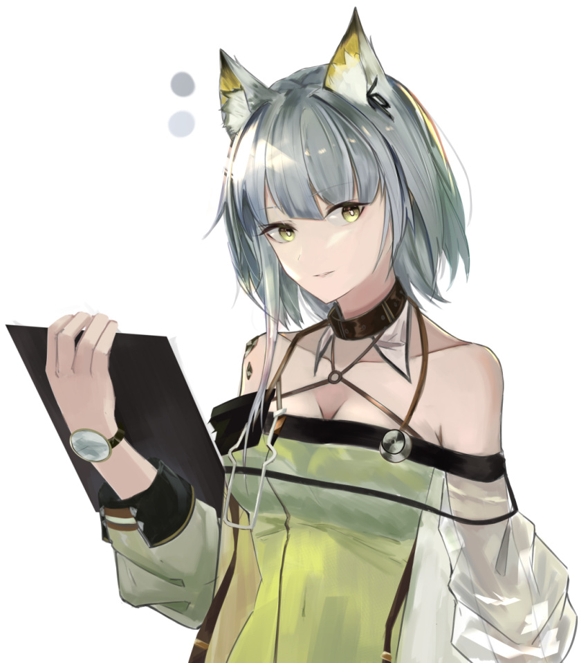 1girl animal_ear_fluff arknights bangs bare_shoulders black_choker breasts choker cleavage commentary criss-cross_halter dress eyebrows_visible_through_hair green_dress halterneck highres holding kal'tsit_(arknights) long_sleeves looking_at_viewer lynx_ears medium_breasts off-shoulder_dress off_shoulder short_hair silver_hair simple_background solo tenmu_miyabi upper_body white_background yellow_eyes