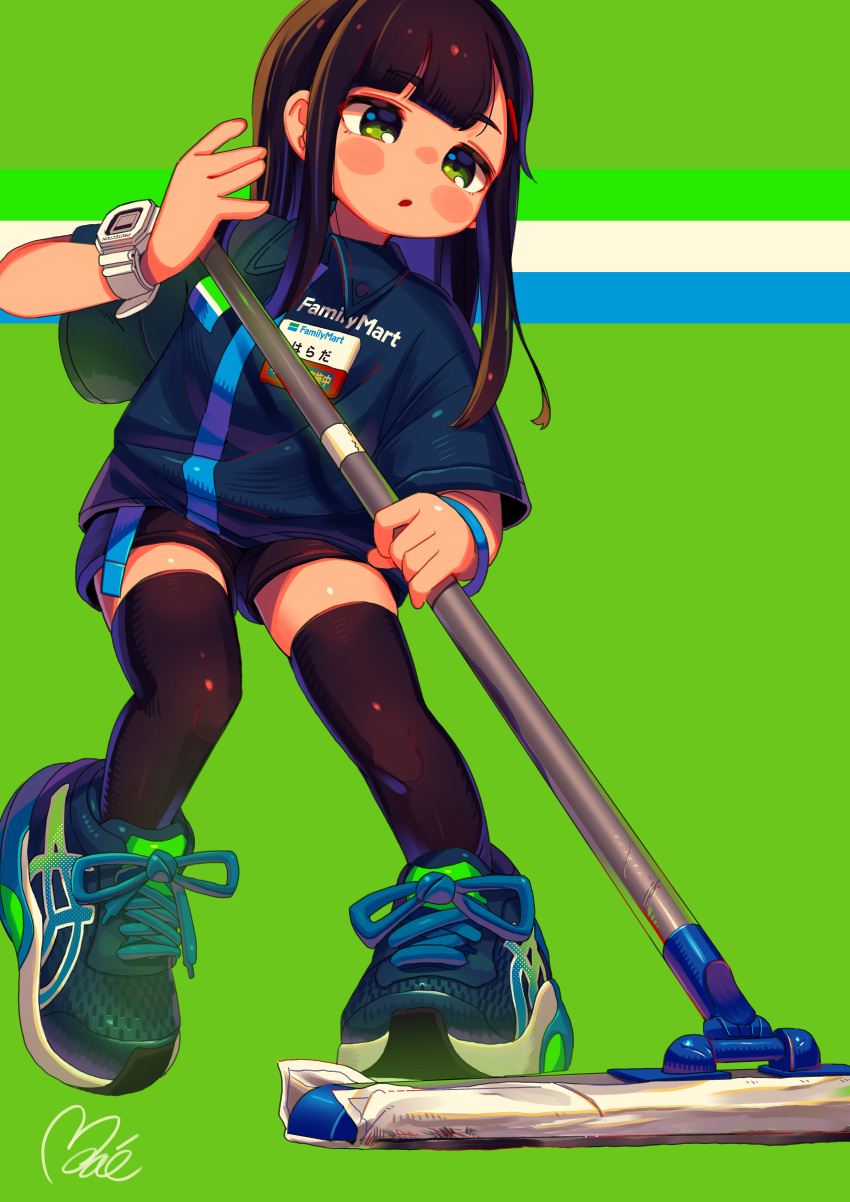 1girl absurdres bangs black_hair black_legwear black_shorts blush bracelet familymart green_background green_eyes highres holding holding_mop huge_filesize jewelry long_hair moai_(more_e_4km) mop original over-kneehighs print_shirt shirt short_sleeves shorts signature solo striped striped_background thighhighs uniform