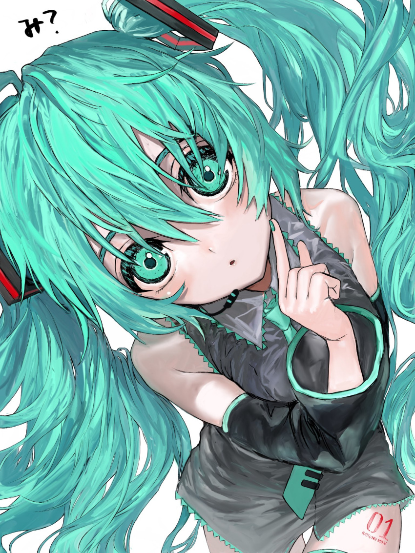 1girl aqua_eyes aqua_hair aqua_neckwear collared_shirt cowboy_shot detached_sleeves grey_shirt hair_between_eyes hand_up hatsune_miku highres korpokkur_kne looking_at_viewer microphone necktie shirt simple_background sleeveless sleeveless_shirt solo vocaloid white_background