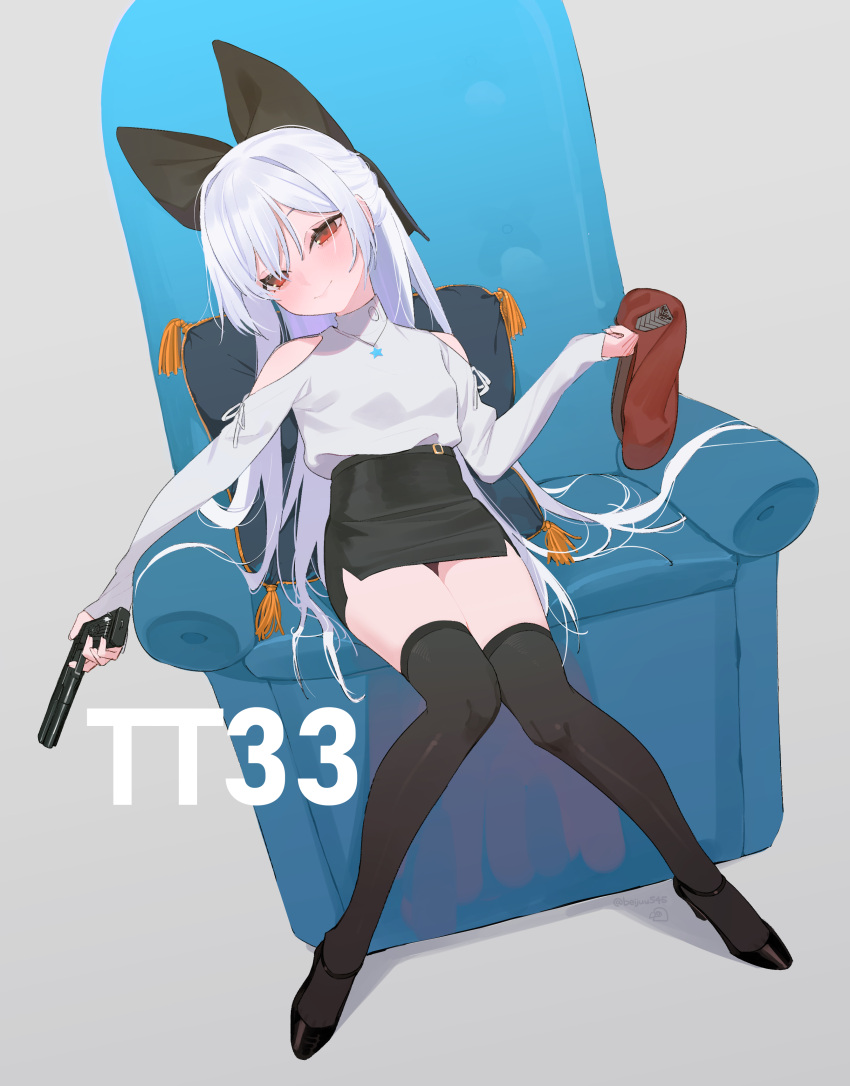 1girl absurdres armchair bangs beijuu beret black_bow black_footwear black_legwear black_skirt bow chair closed_mouth finger_on_trigger girls'_frontline grey_background gun hair_bow handgun hat headwear_removed highres holding holding_gun holding_weapon long_hair looking_at_viewer panties pillow red_eyes shoes silver_hair simple_background sitting skirt smile solo thighhighs tokarev_(girls'_frontline) tokarev_tt-33 underwear weapon