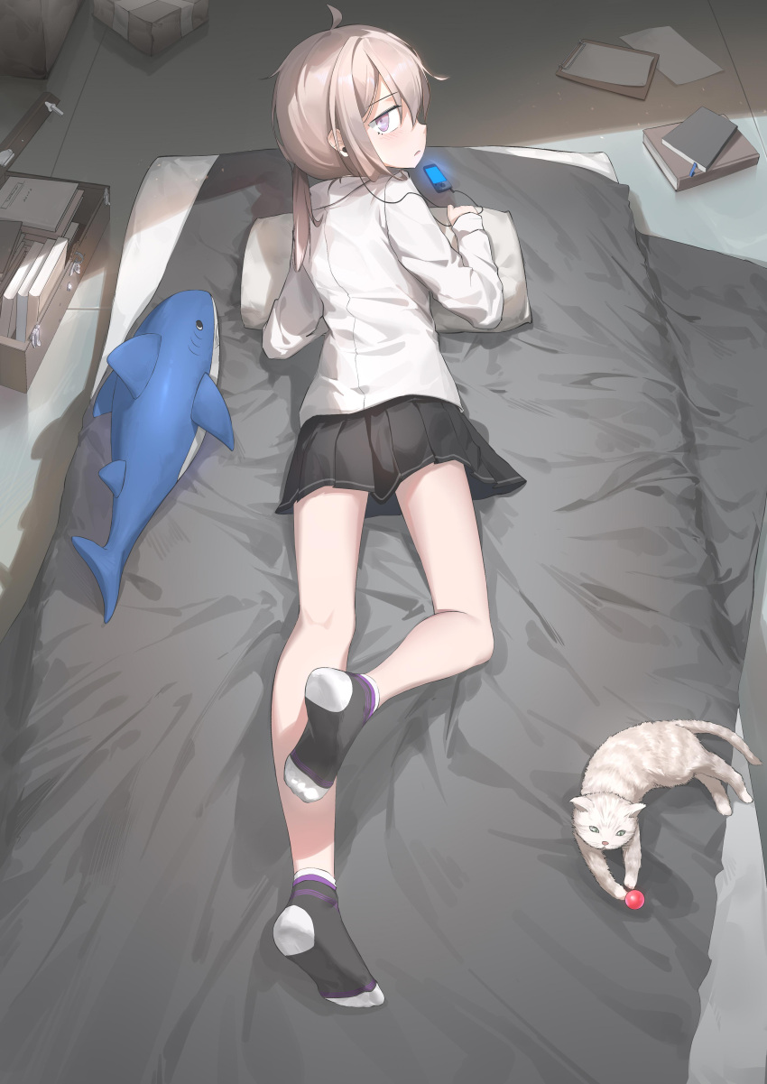 absurdres ahoge bangs blush collared_shirt futon girls'_frontline highres looking_at_viewer looking_back m200_(girls'_frontline) medium_hair pleated_skirt purple_eyes shirt short_ponytail sidelocks skirt socks stuffed_animal stuffed_shark stuffed_toy tr07