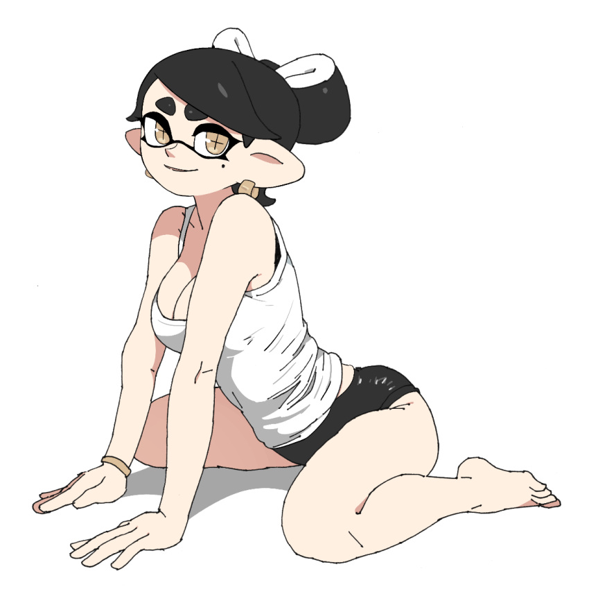 +_+ 1girl black_hair black_shorts breasts brown_eyes callie_(splatoon) cleavage highres looking_at_viewer medium_breasts micro_shorts shadow short_hair shorts simple_background smile solo splatoon_(series) tank_top white_background white_tank_top yuta_agc