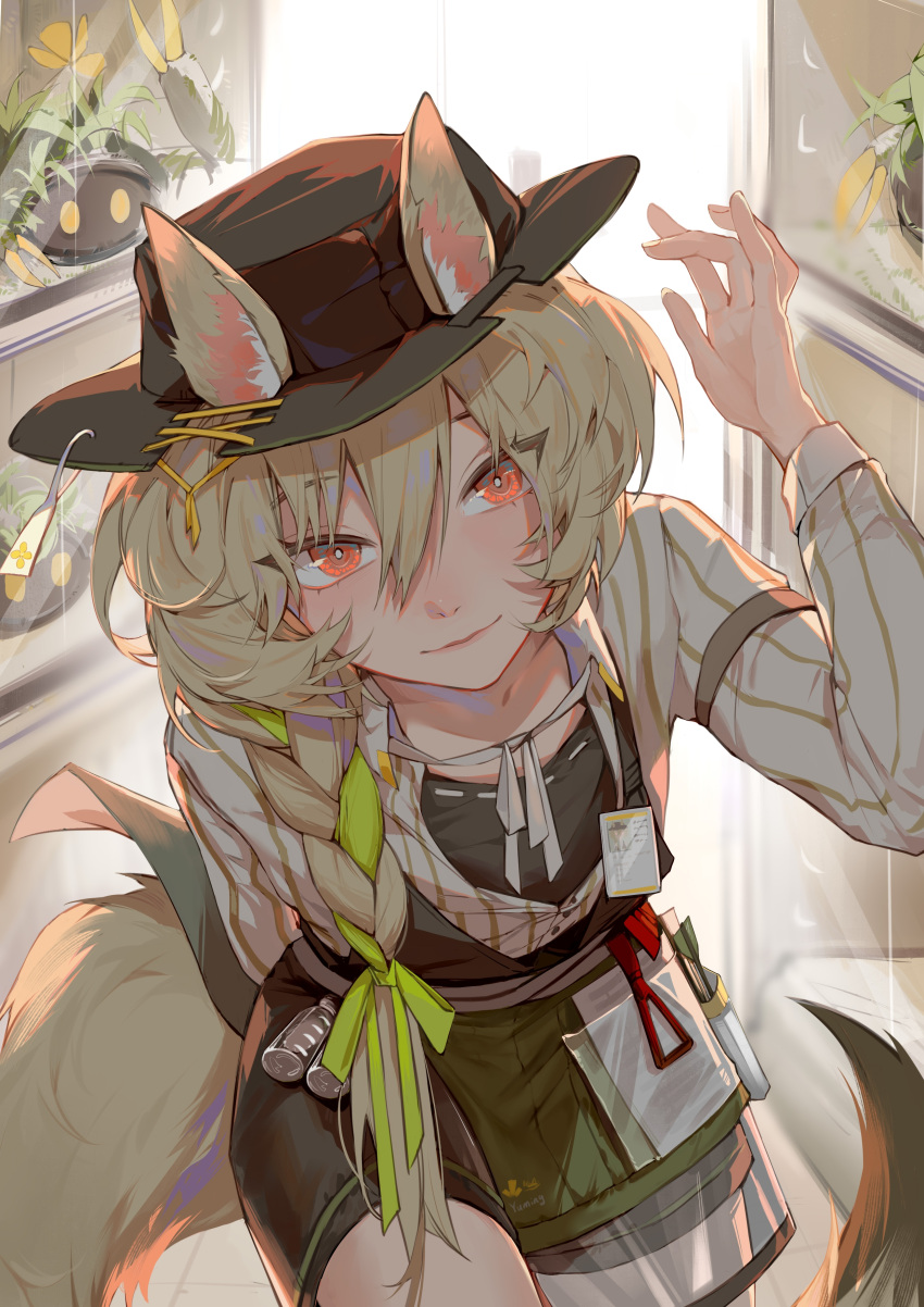 1girl absurdres animal arknights beanstalk_(arknights) black_headwear black_shirt black_shorts blonde_hair bow braid chinese_commentary cowboy_shot crab ears_through_headwear green_bow hair_bow hand_up highres hyena_ears hyena_girl hyena_tail id_card jacket long_hair looking_at_viewer metal_crab_(arknights) red_eyes see-through shirt shorts solo white_jacket yumingtongxue