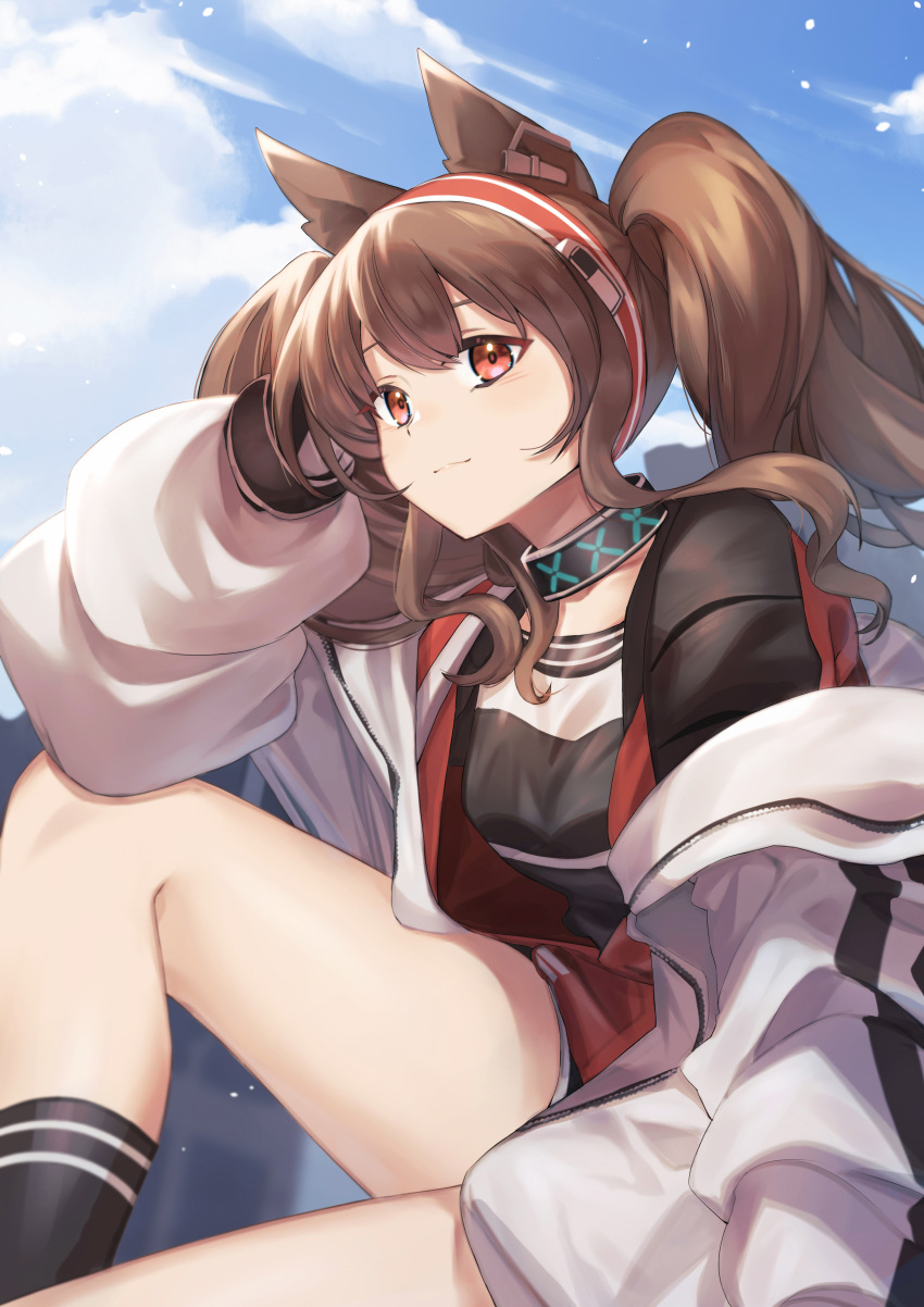 1girl absurdres angelina_(arknights) animal_ears arknights black_collar black_legwear black_shirt blue_sky brown_hair cloud cloudy_sky collar commentary elbow_rest fox_ears hairband hand_on_own_head highres infection_monitor_(arknights) jacket knee_up long_hair looking_at_viewer off_shoulder open_clothes open_jacket outdoors red_eyes red_hairband shirt shorts sitting sky smile socks solo thighs twintails white_jacket yonago_miko