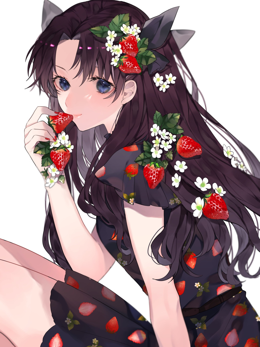 1girl absurdres alternate_costume bangs black_dress black_hair blue_eyes closed_mouth commentary_request dress fate/stay_night fate_(series) flower food food_print fruit hand_up highres holding holding_food knees_up long_hair looking_at_viewer ribbon shimatori_(sanyyyy) shiny shiny_hair short_sleeves simple_background sitting smile solo strawberry strawberry_print sundress symbol_commentary tohsaka_rin two_side_up white_background white_flower